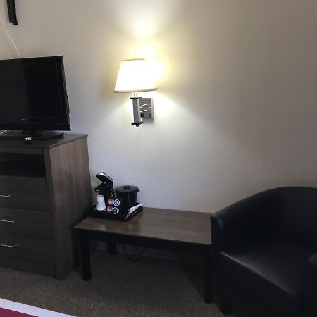Lakes Area Inn Glenwood Екстериор снимка