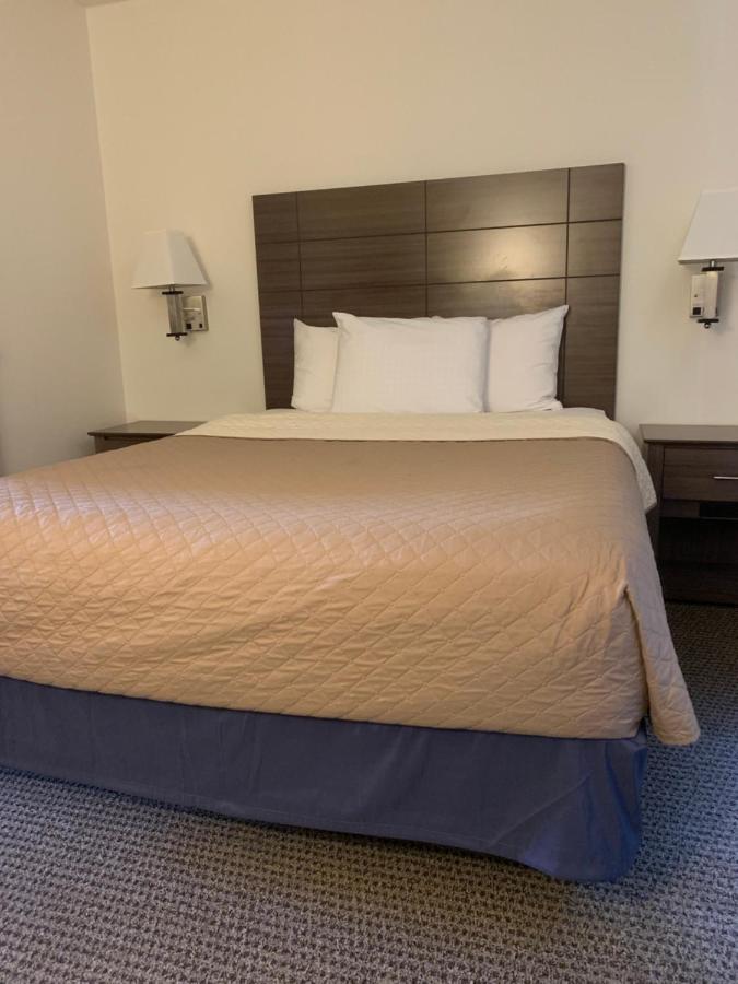 Lakes Area Inn Glenwood Екстериор снимка